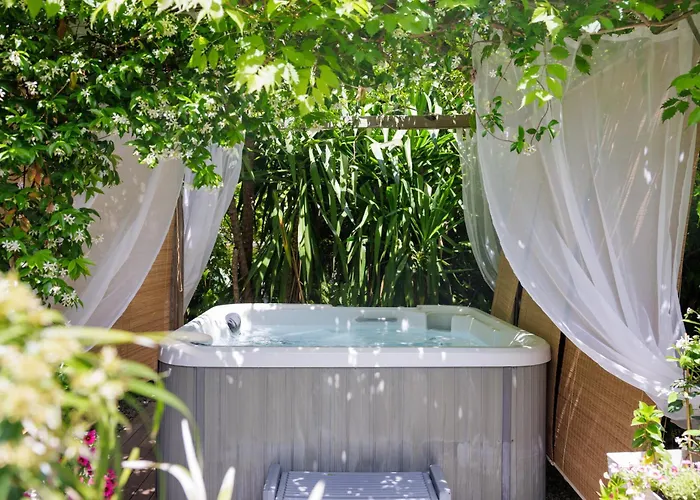 La Sainte Valerie Adults Only 4*