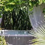 La Sainte Valerie Adults Only فندق جوان ليه باه