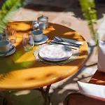 La Sainte Valerie Adults Only 4* جوان ليه باه