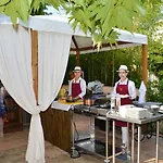 La Sainte Valerie Adults Only 4* جوان ليه باه