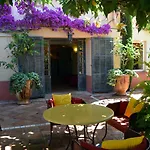 La Sainte Valerie Adults Only 4* جوان ليه باه