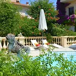 La Sainte Valerie Adults Only 4* Juan-les-Pins