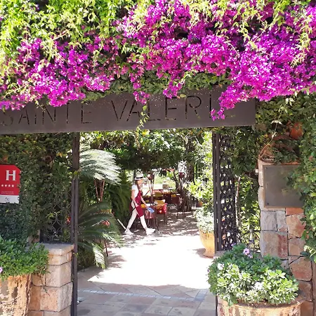 La Sainte Valerie Adults Only جوان ليه باه