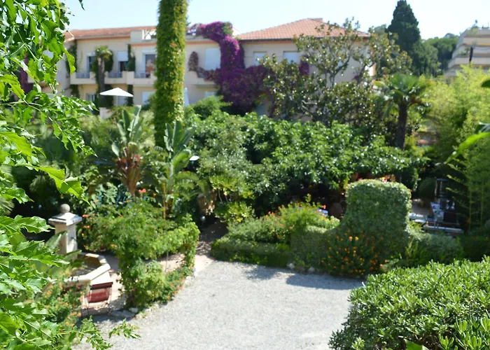 Hotell La Sainte Valerie Adults Only Juan-les-Pins